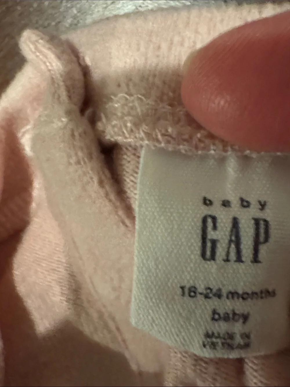 Baby Gap lot of 5 pieces of girls 18 to 24 months of dresses, sweatsuit and top